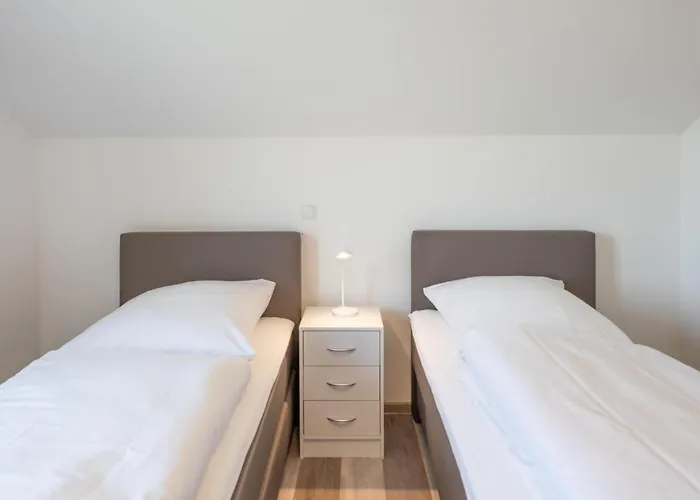 Wat Blick Appartement *